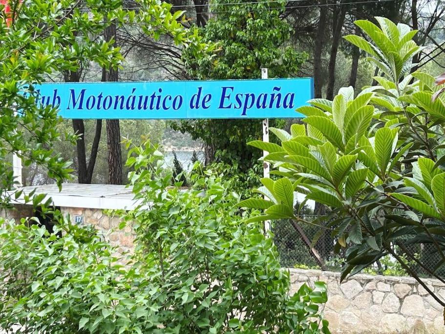 Apartamento De Lujo Vergel Suite San Martin de Valdeiglesias Ngoại thất bức ảnh